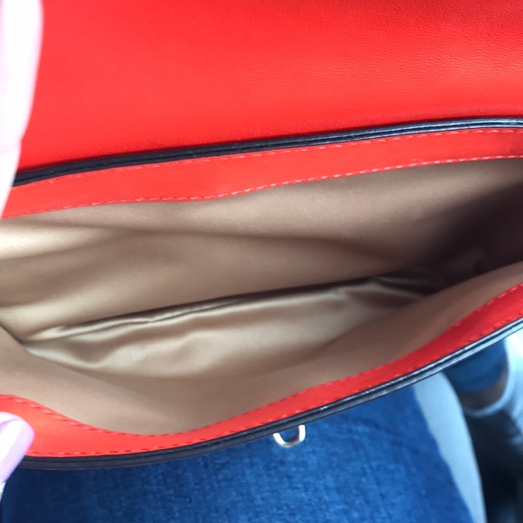 NWOT henri Bendel purse in a coral/orange color - Picture 2 of 3